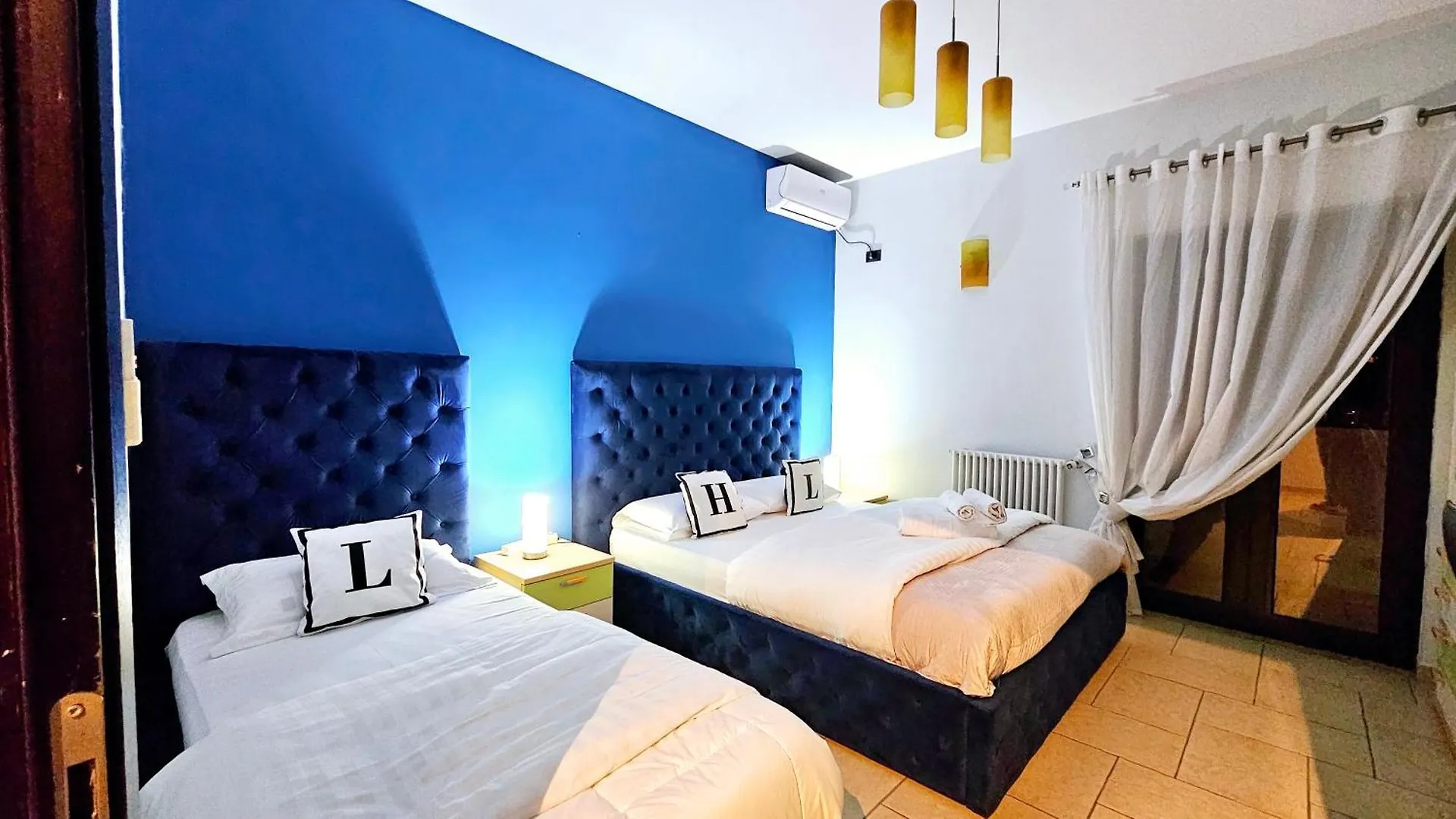 Center Apartment Easy_Luxury تيرانا 0*,  ألبانيا